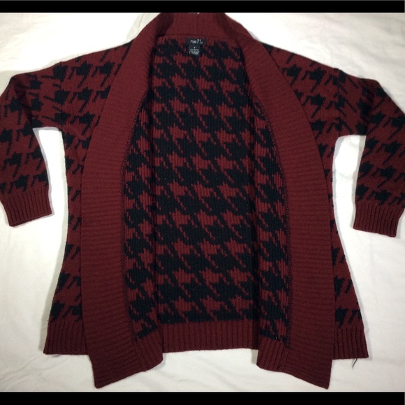 RUE 21 CARDIGAN Patterned Thick Knit Size S - Picture 6 of 7